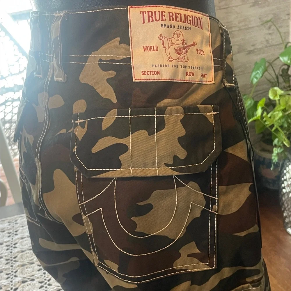 True Religion Camouflage Cargo Men Jeans